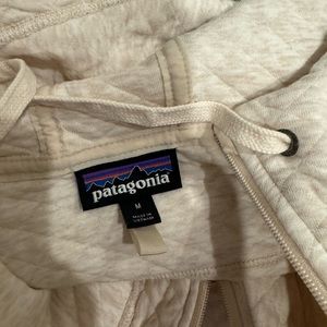 Patagonia sweater